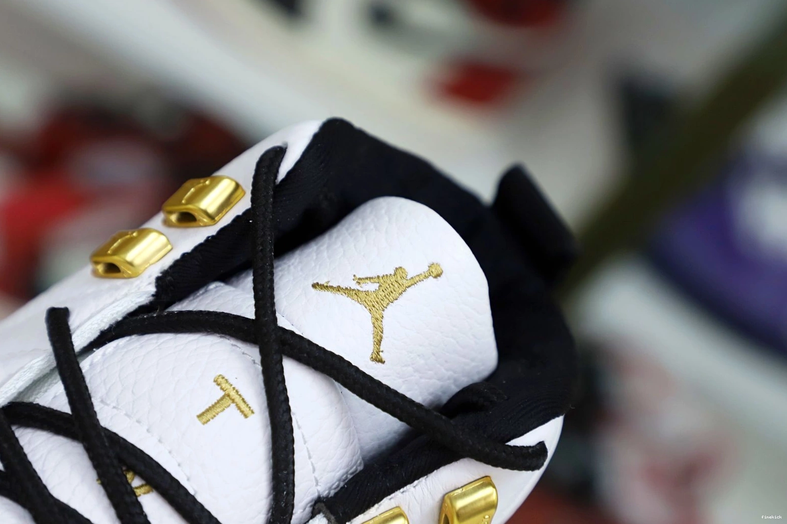 RETRO AIR JORDAN 12 'ROYALTY' 0814